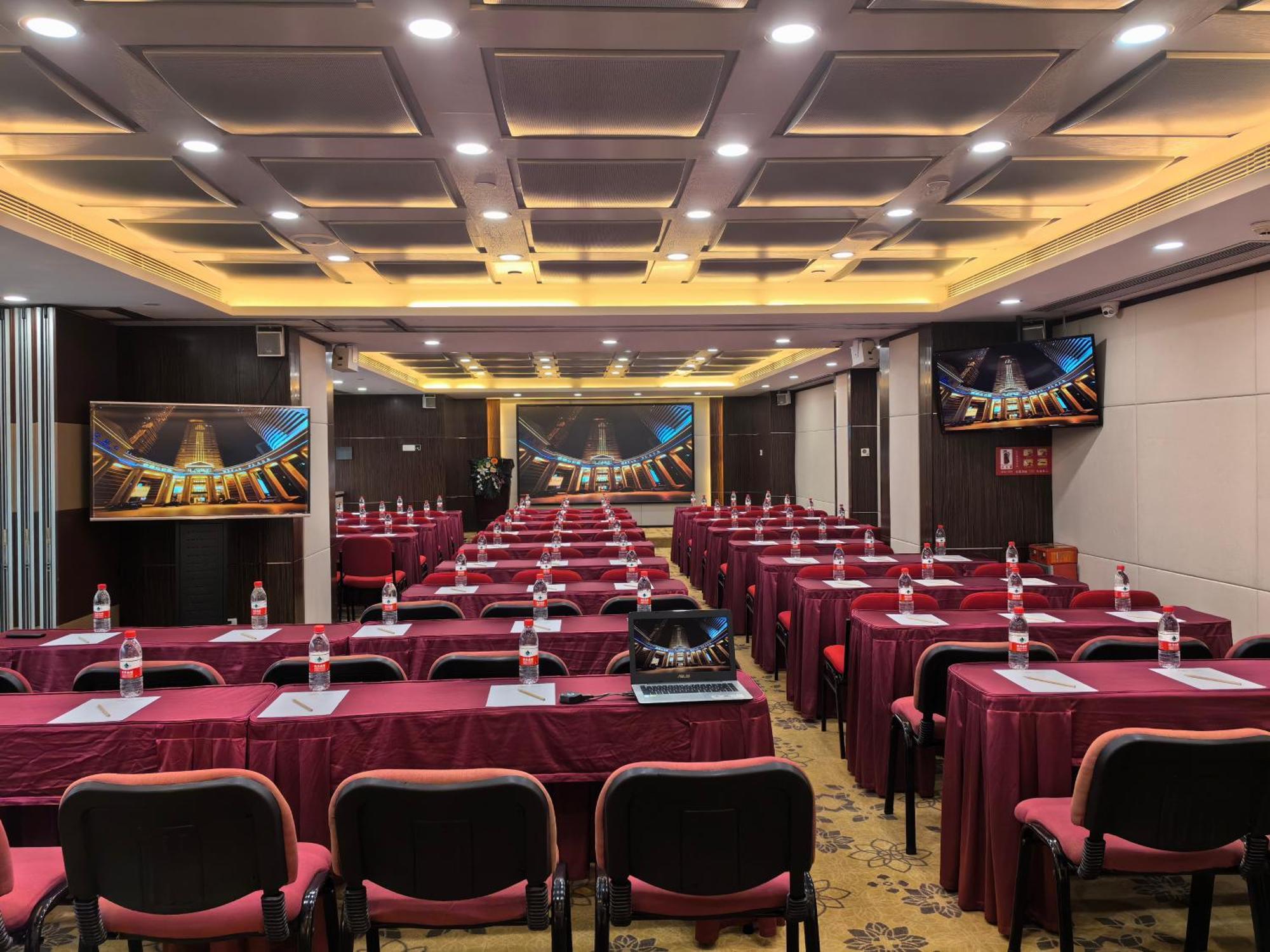 China Mayors Plaza - Free Shuttle Between Hotel And Exhibition Center & Exhibitor Registration Counter During Canton Fair Kültér fotó