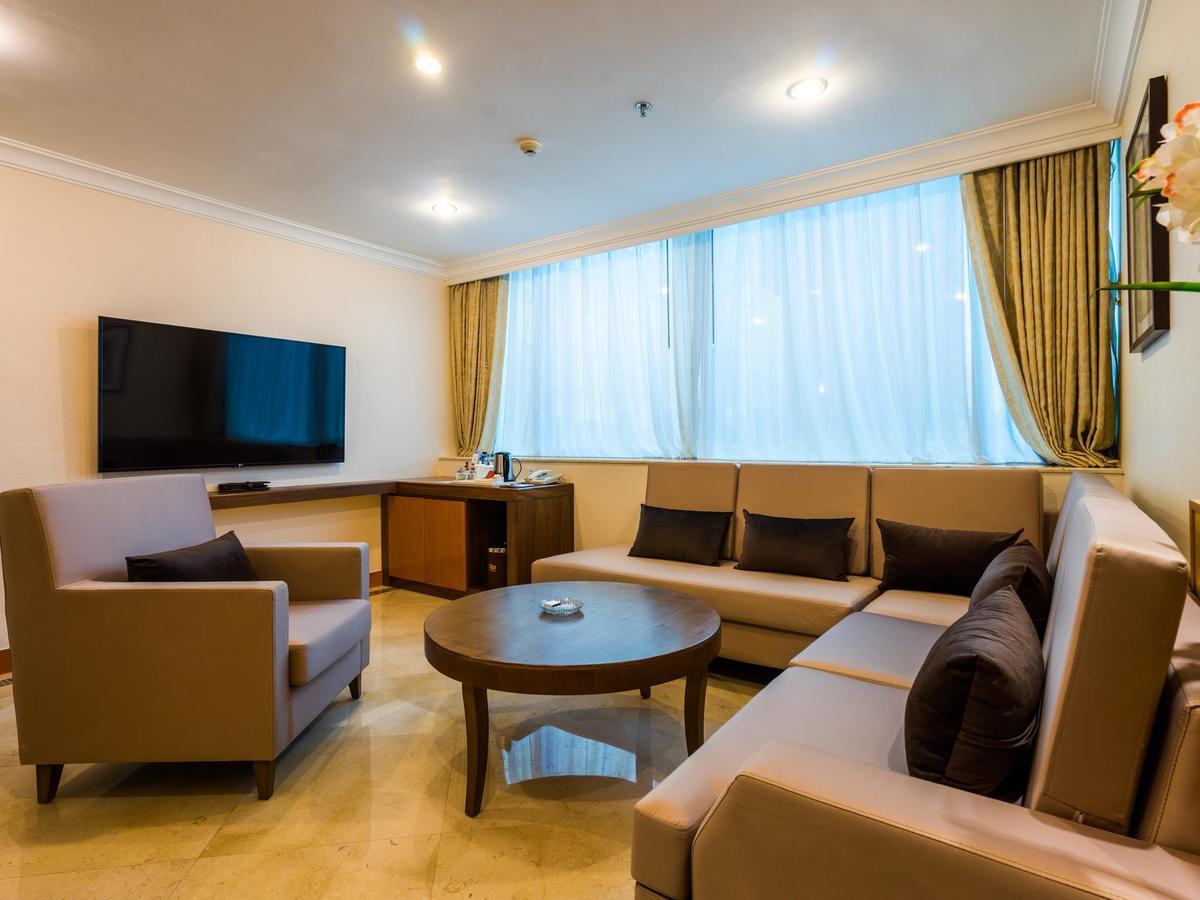 China Mayors Plaza - Free Shuttle Between Hotel And Exhibition Center & Exhibitor Registration Counter During Canton Fair Kültér fotó